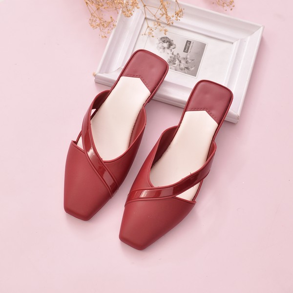 SS2567Maroon